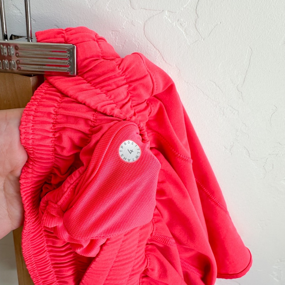 Lululemon | Hotty Hot Lined 4" Running Shorts in Lip Gloss Pink size 4 - Picture 9 of 9